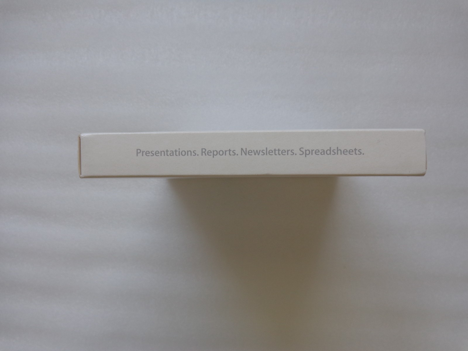 “BRAND NEW” iWork ’08 Includes Keynote’08,Pages’08, Numbers’08 MA790Z /A SEALED