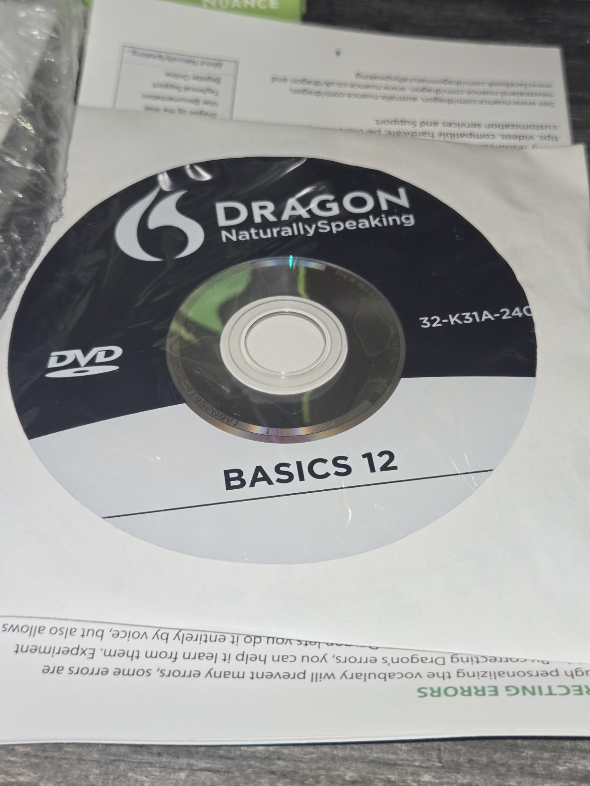 Nuance Dragon NaturallySpeaking 12 Basic Speech Recognition Software App Windows