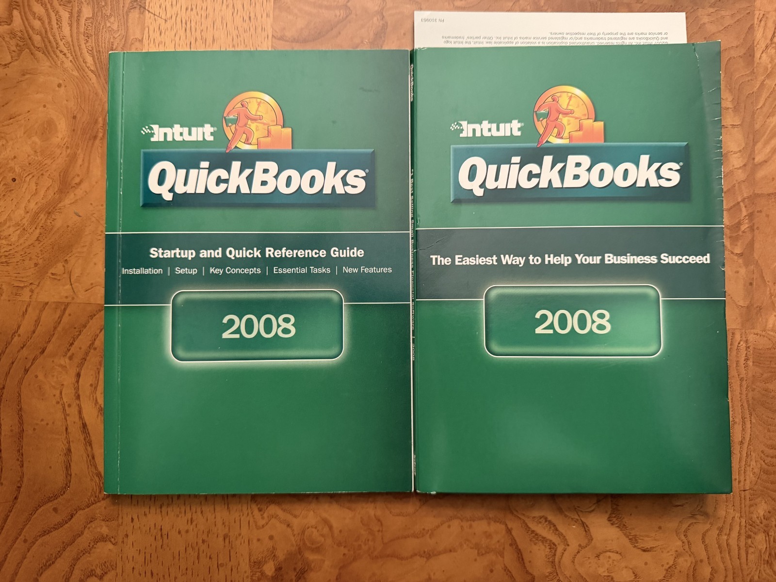 IINTUIT QUICKBOOKS PRO 2008 WITH KEY PREOWNED READ