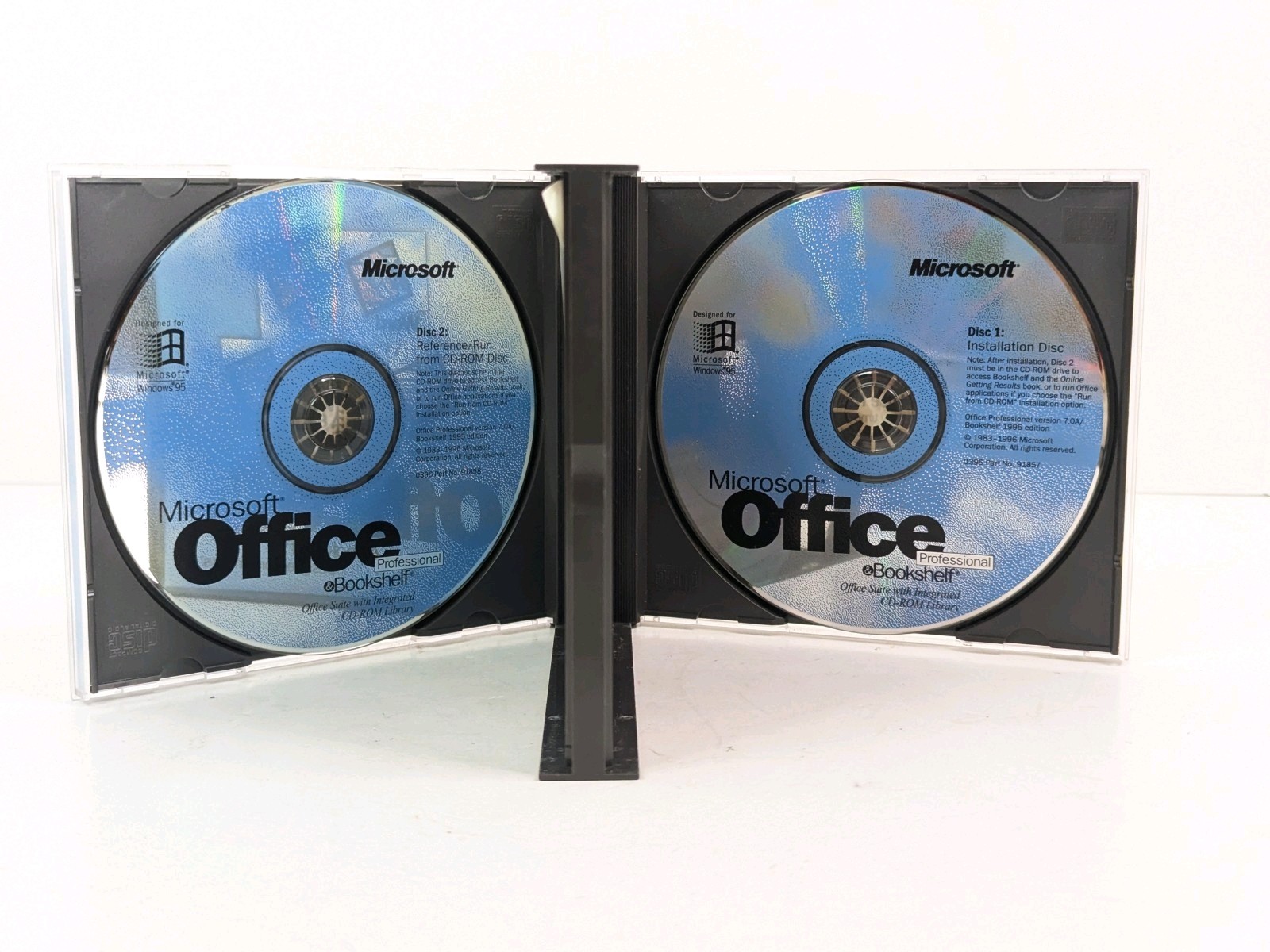 Microsoft Office Bookshelf Professional 2 CD ROM (PC, 1995) w/Product Key