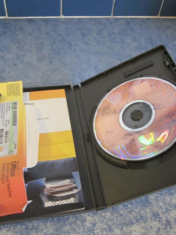 Microsoft Office Student and Teacher Edition 2003 with Product Key