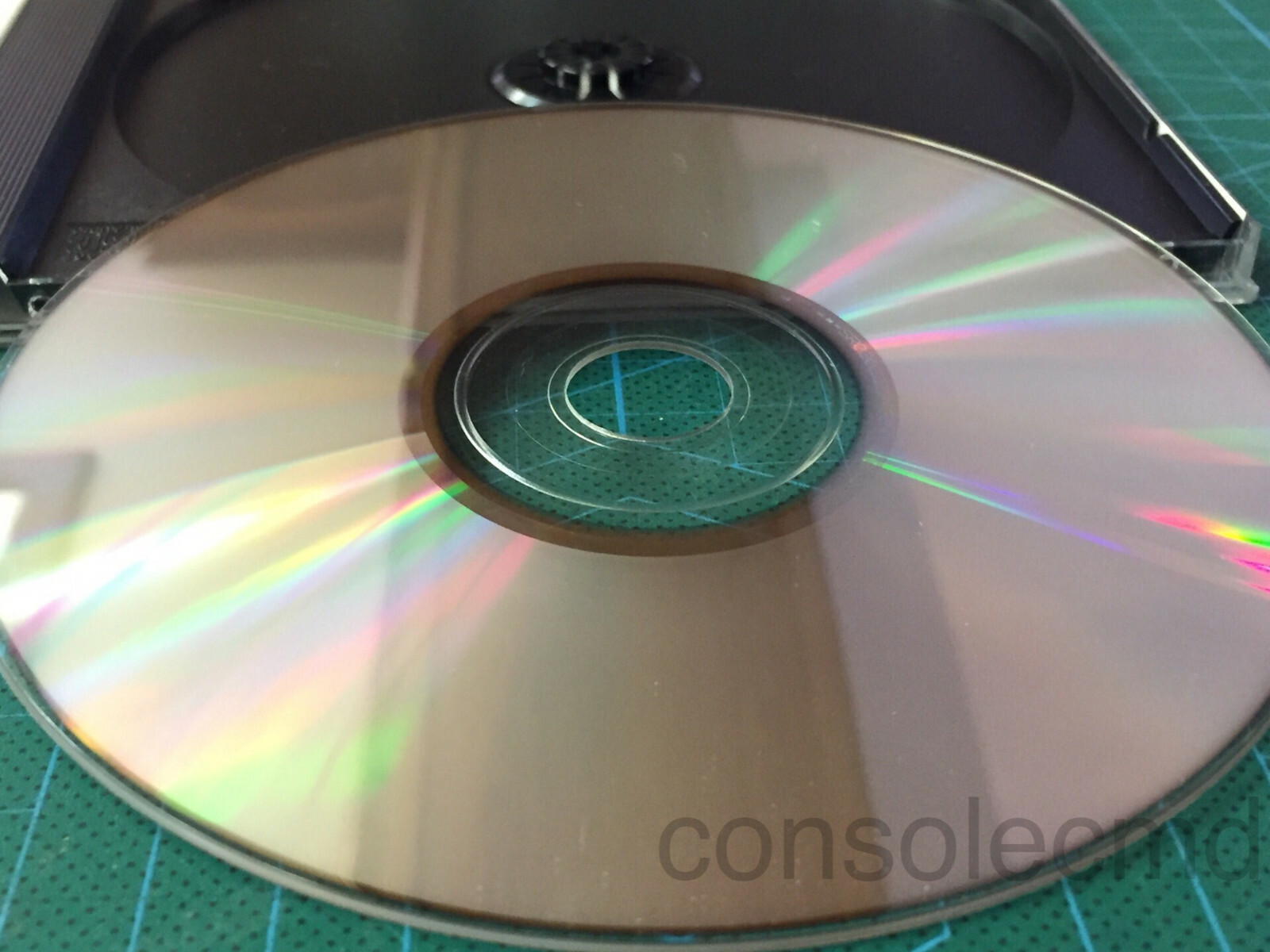 Microsoft Office 97 SR-1 Professional Edition FULL RETAIL CD-ROM & Key,X03-44544