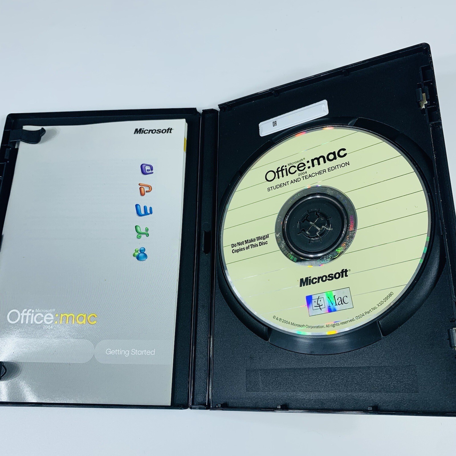 Microsoft Office 2004 for Mac – Student and Teacher Edition w/ 3 Product Keys