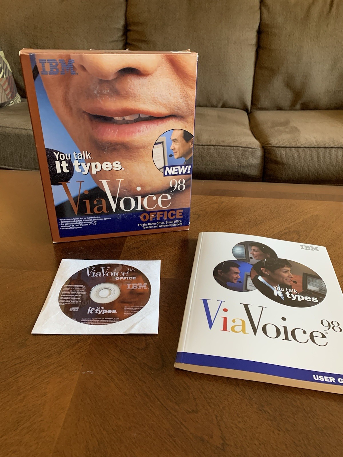 IBM ViaVoice 98 Office Edition — Talk To Text, for Windows 95 and later