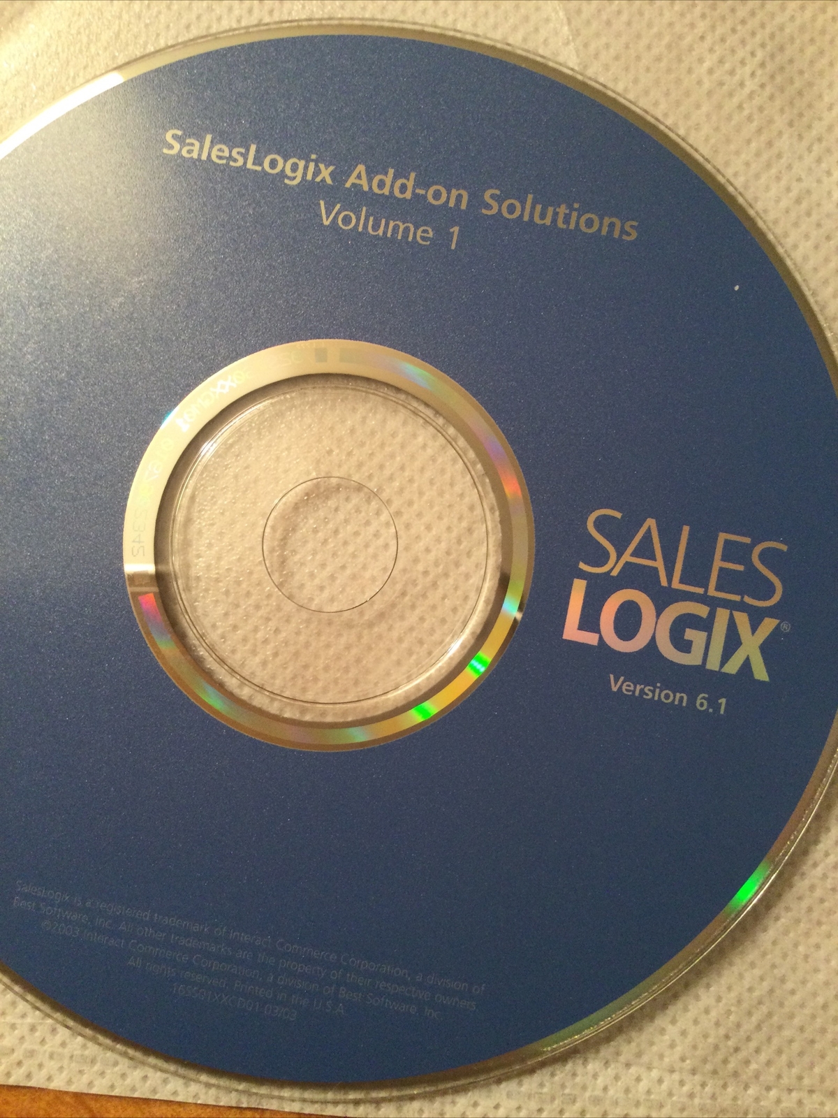 Brand New. SalesLogix 6.1 .Integrated CRM Suite. Crystal Reports Pro 8.5, Etc