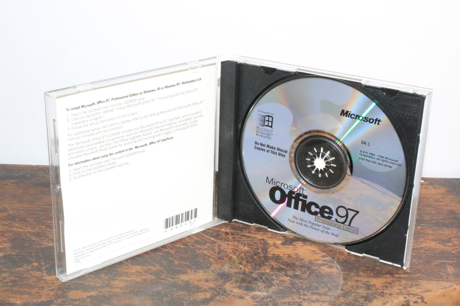 MICROSOFT OFFICE 97 Professional Edition (CD, 1997) with CD Key Code