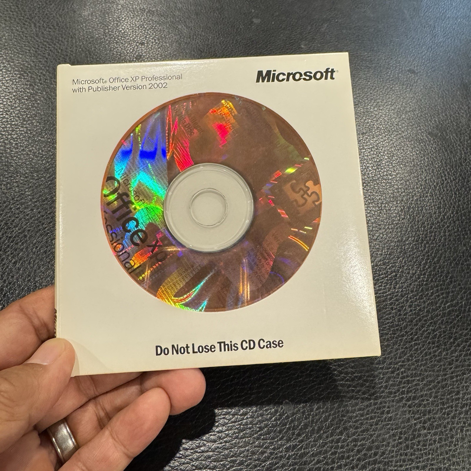 Microsoft Office XP Professional w Publisher Version 2002 w/ Product Key 3 Discs