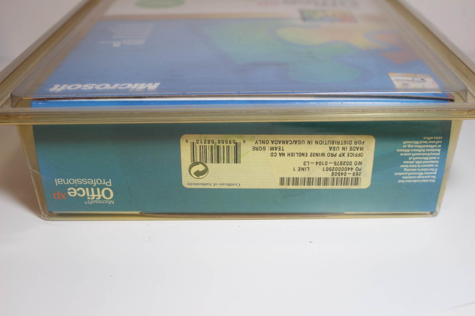 Microsoft Office XP Professional 2002 CD NEW Sealed Retail Full Vers. Word Excel