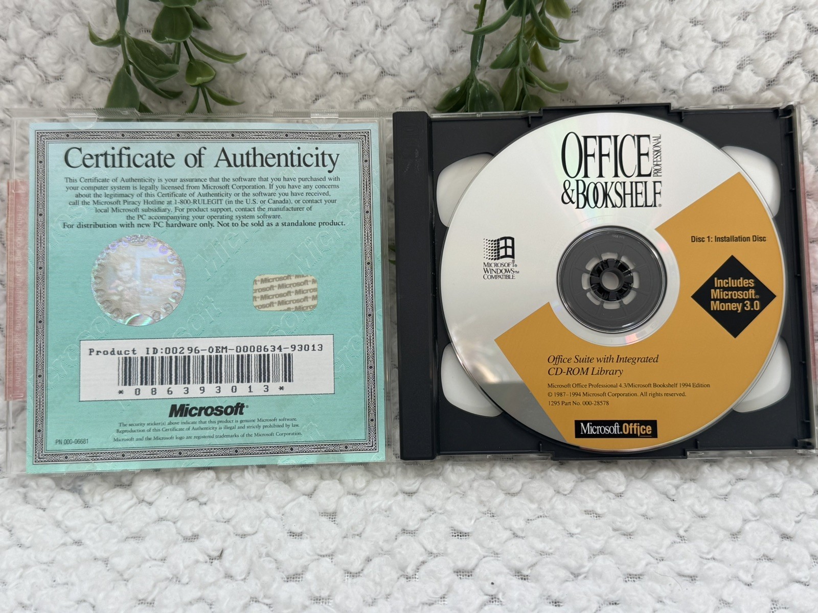 Microsoft Office Bookshelf CD w/ COA + MS-DOS 3.3 Guide Vintage PC