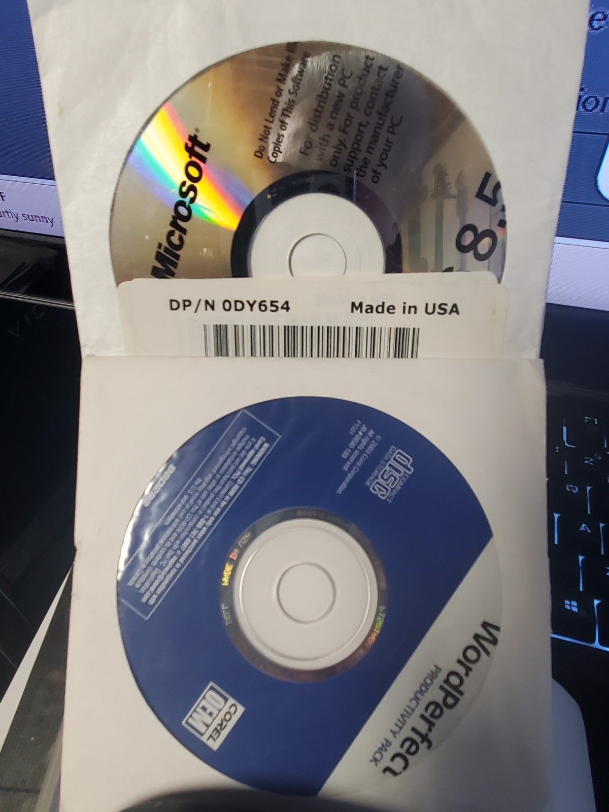 LOT OF 2: MS Office SB Ed & Works 8.5 2003 Trial CD New Sealed+ WORD PERFECT