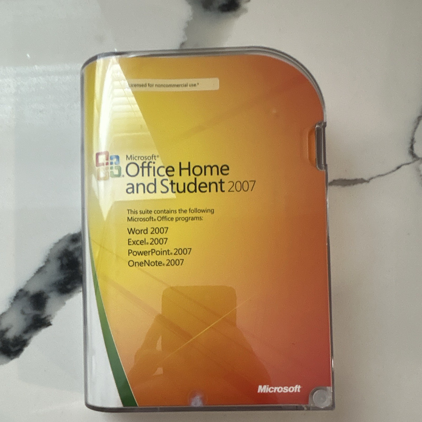 Microsoft Office Home & Student 2007 DVD Retail for Windows XP/Vista, 3 PCs