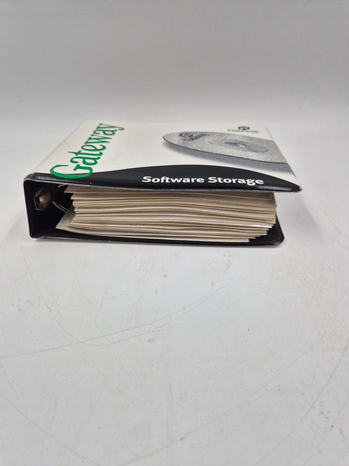 Gateway Software Storage Binder Microsoft Windows 98 WordPerfect 8 Used