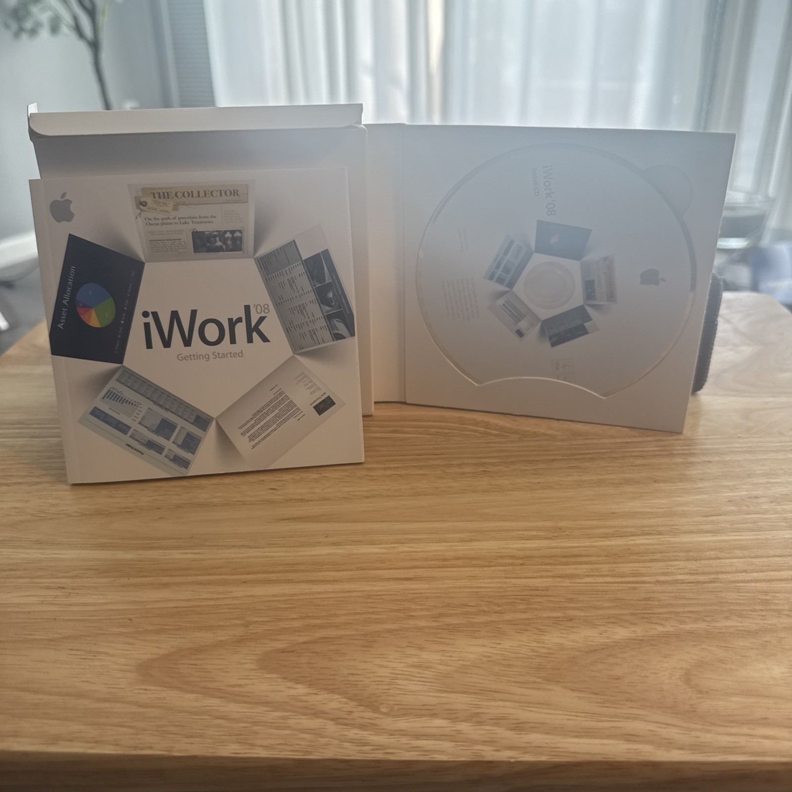 iWork 2008 Retail Pack for Apple Macintosh OS MA790Z/A Keynote