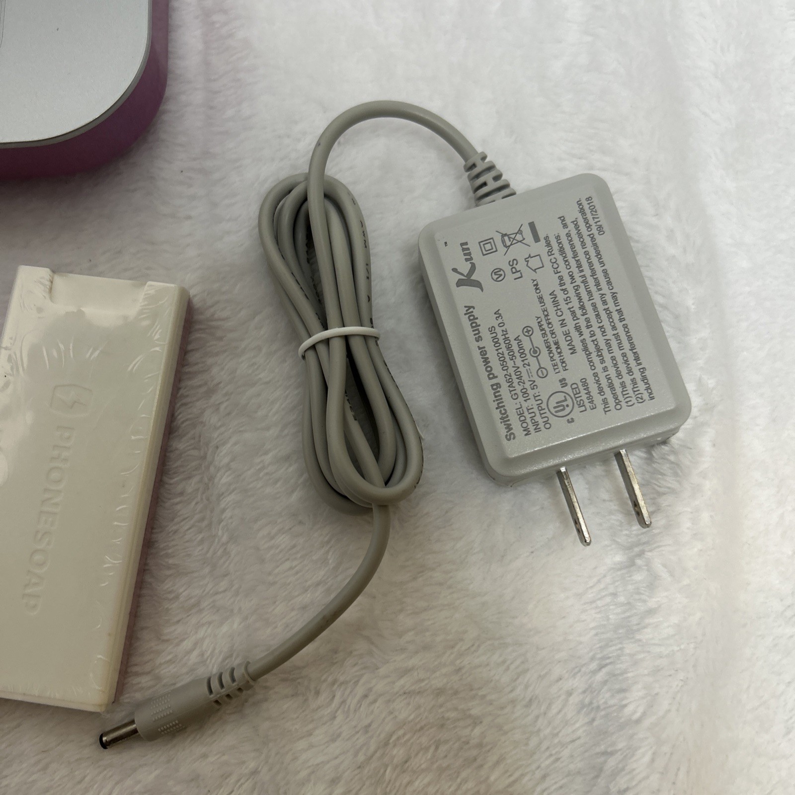 PhoneSoap UV Phone Sanitizer + WinCleaner Digital Cleaner Software Key + USB Key