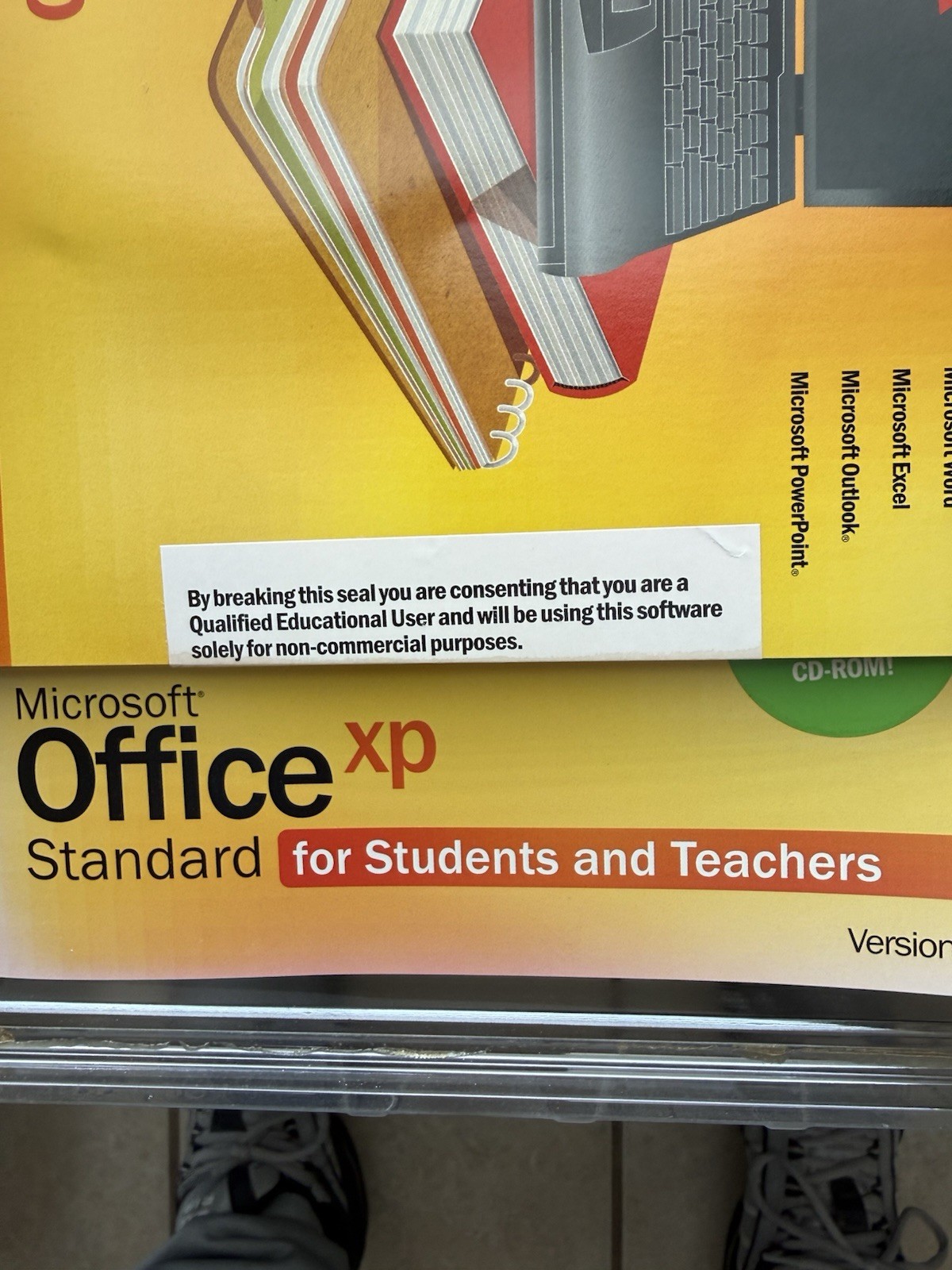 New Microsoft Office XP Standard for Students and Teachers 2002 with Product Key