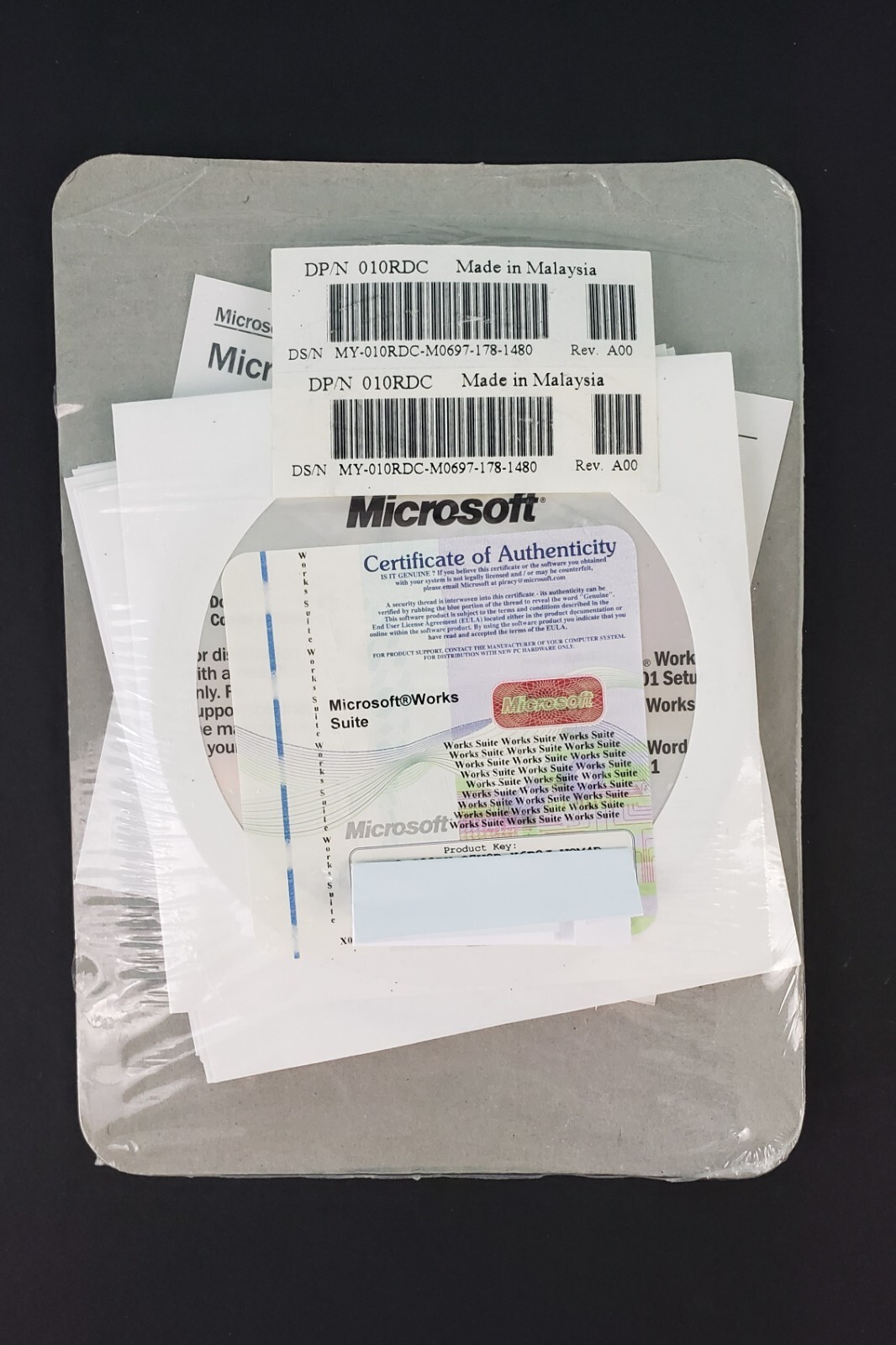 Microsoft Works Suite 6.0 2001 – 6 CD Set with COA & Product Key