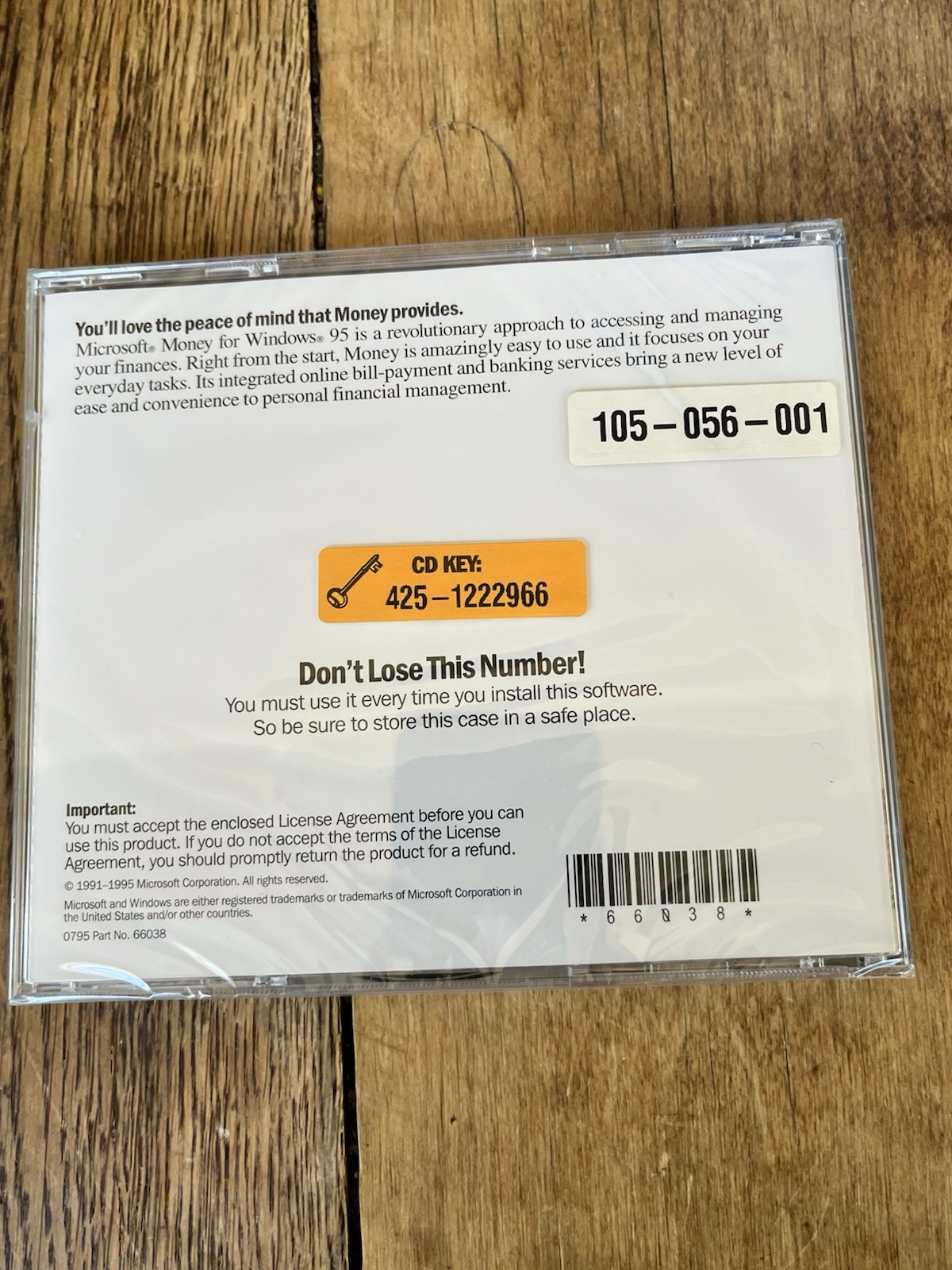 NEW Microsoft Money Windows 95 CD & 3.5” Disc Complete Retail Box – Sealed Discs