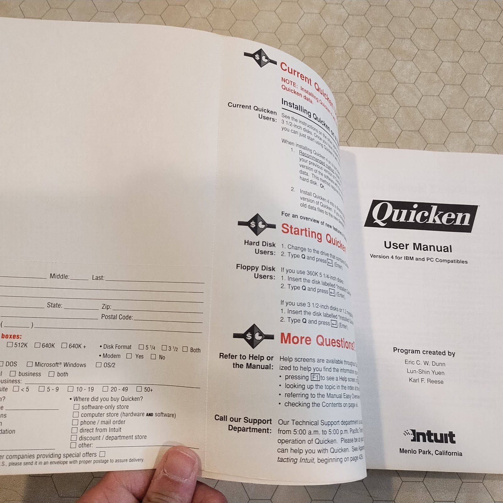 Intuit Quicken 4.0 manual, IBM/PC, 3.5″ floppy disk, 1990 2nd printing