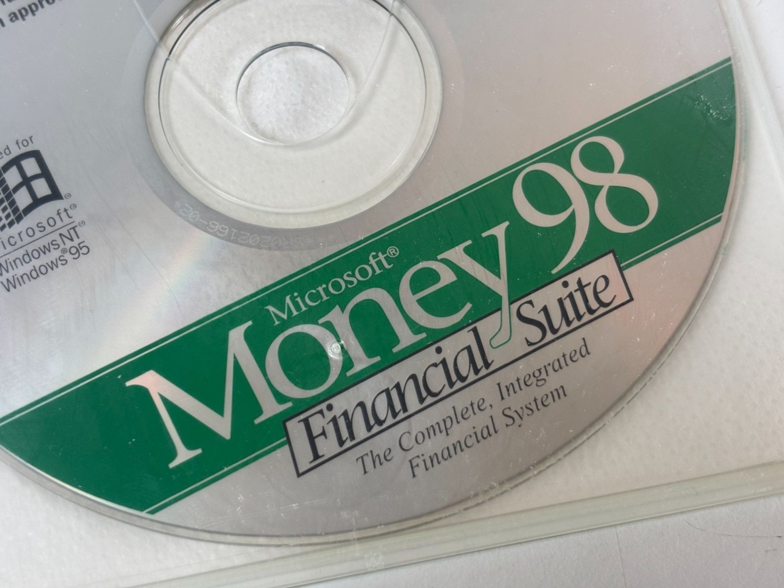 Rare Microsoft Money 98 Financial Suite CD-ROM For Windows 95/NT – Vint-Software