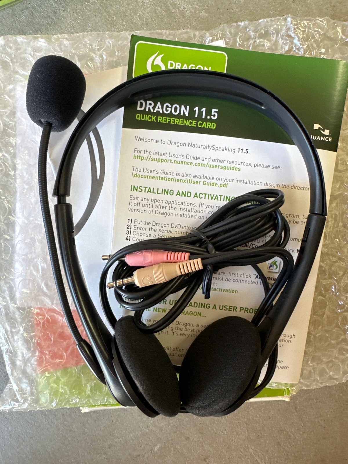 Nuance Dragon Naturally Speaking Version 11 With Microphone Home New