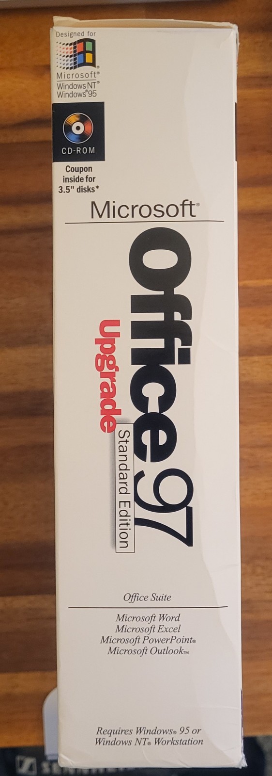 Microsoft Office 97 Standard Edition Windows Upgrade PC, 1996 Big Box
