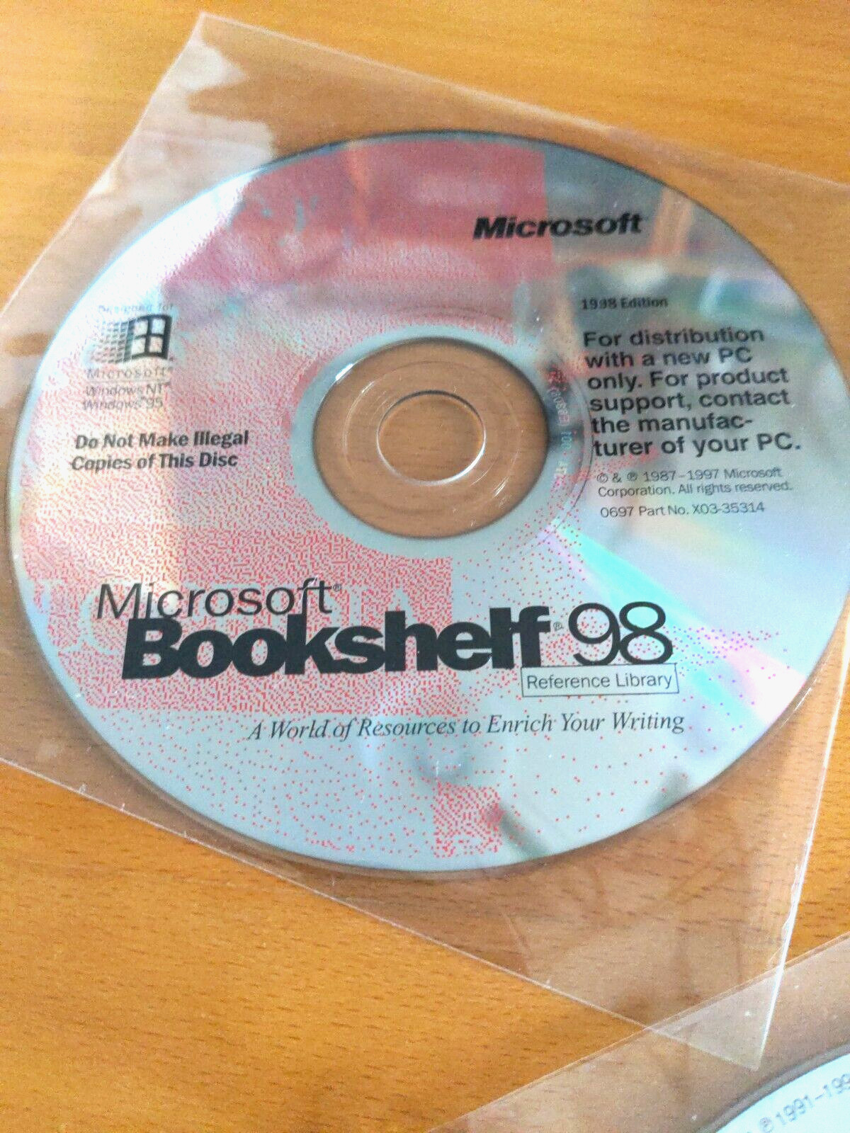 New Microsoft Bookshelf, Money, and Encarta 1998 PC Software, 3 CDs COD