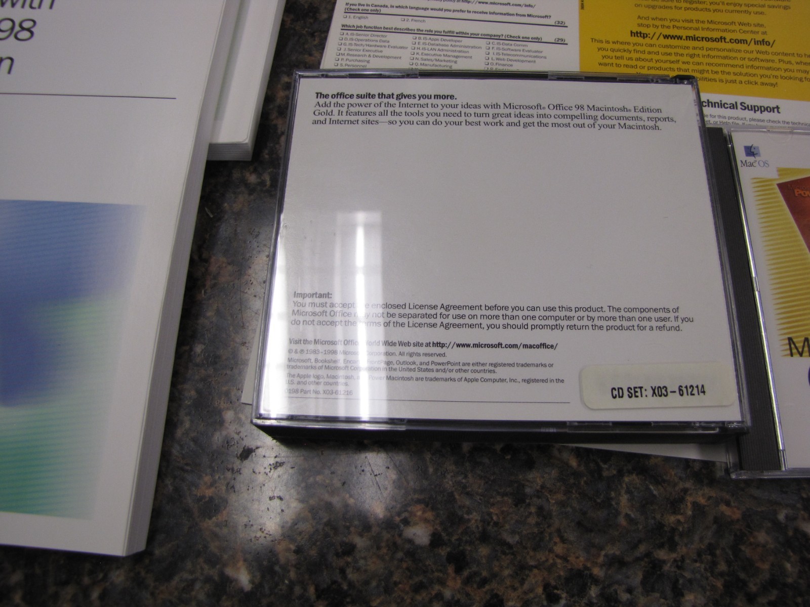 Microsoft Office X03-51450 98 Macintosh Edition Gold Edition W/Product Key