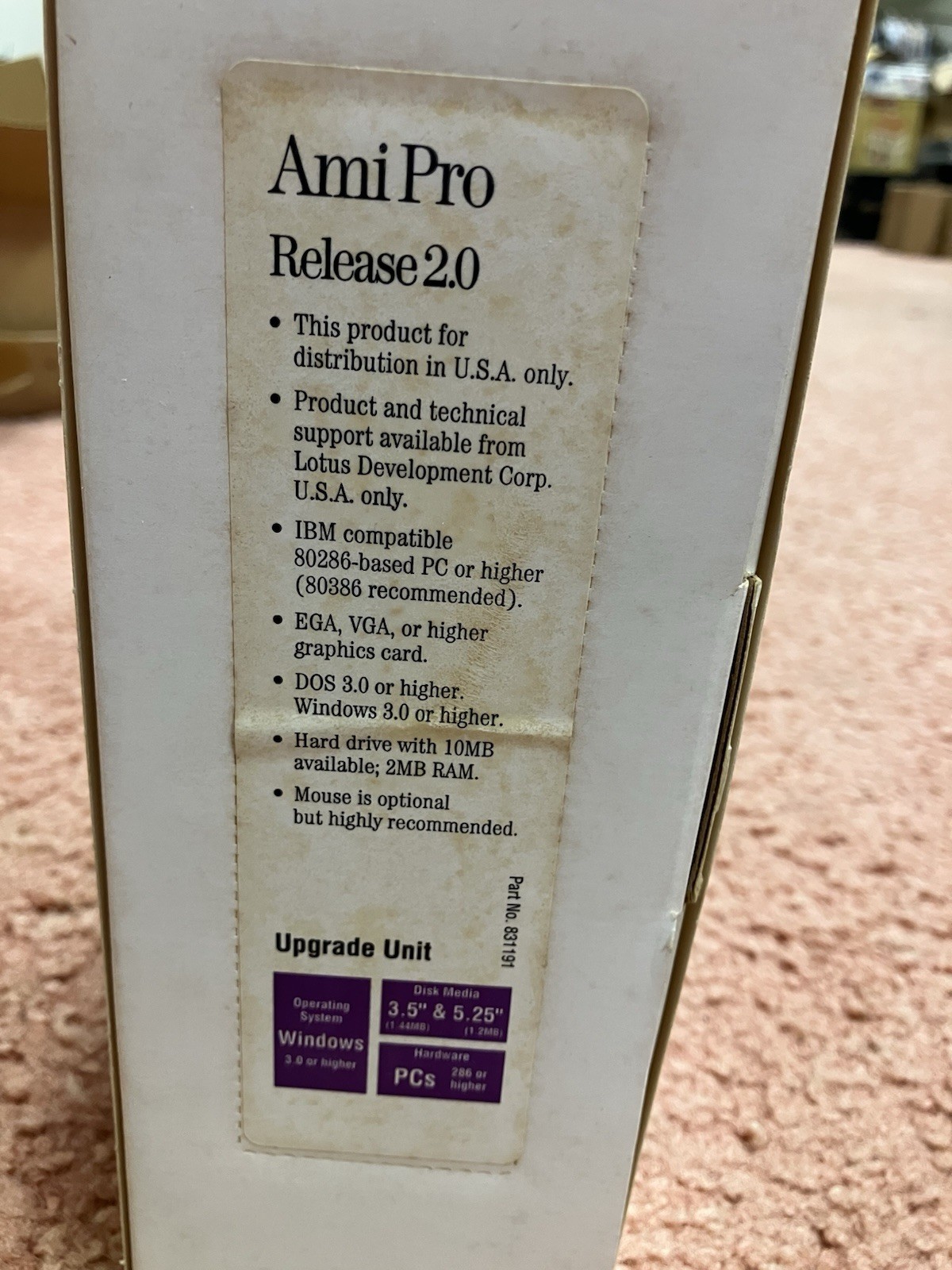 LOTUS AMI PRO FOR WINDOWS RELEASE 2.0 W/ GUIDES, FLOPPY DISKS