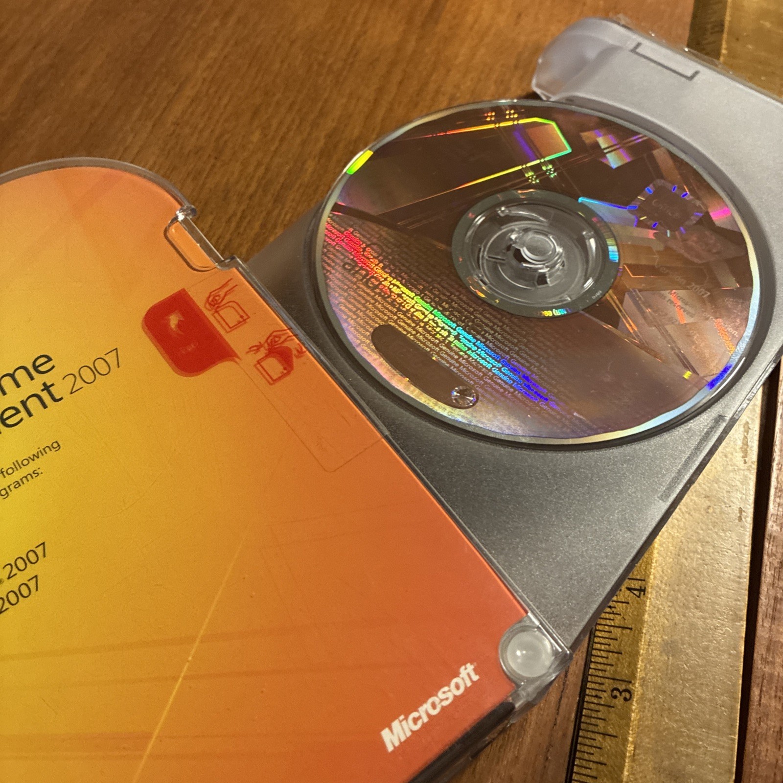 Microsoft Office 2007 Home and Student w/ Product Key – Excel, Word, PowerPoint
