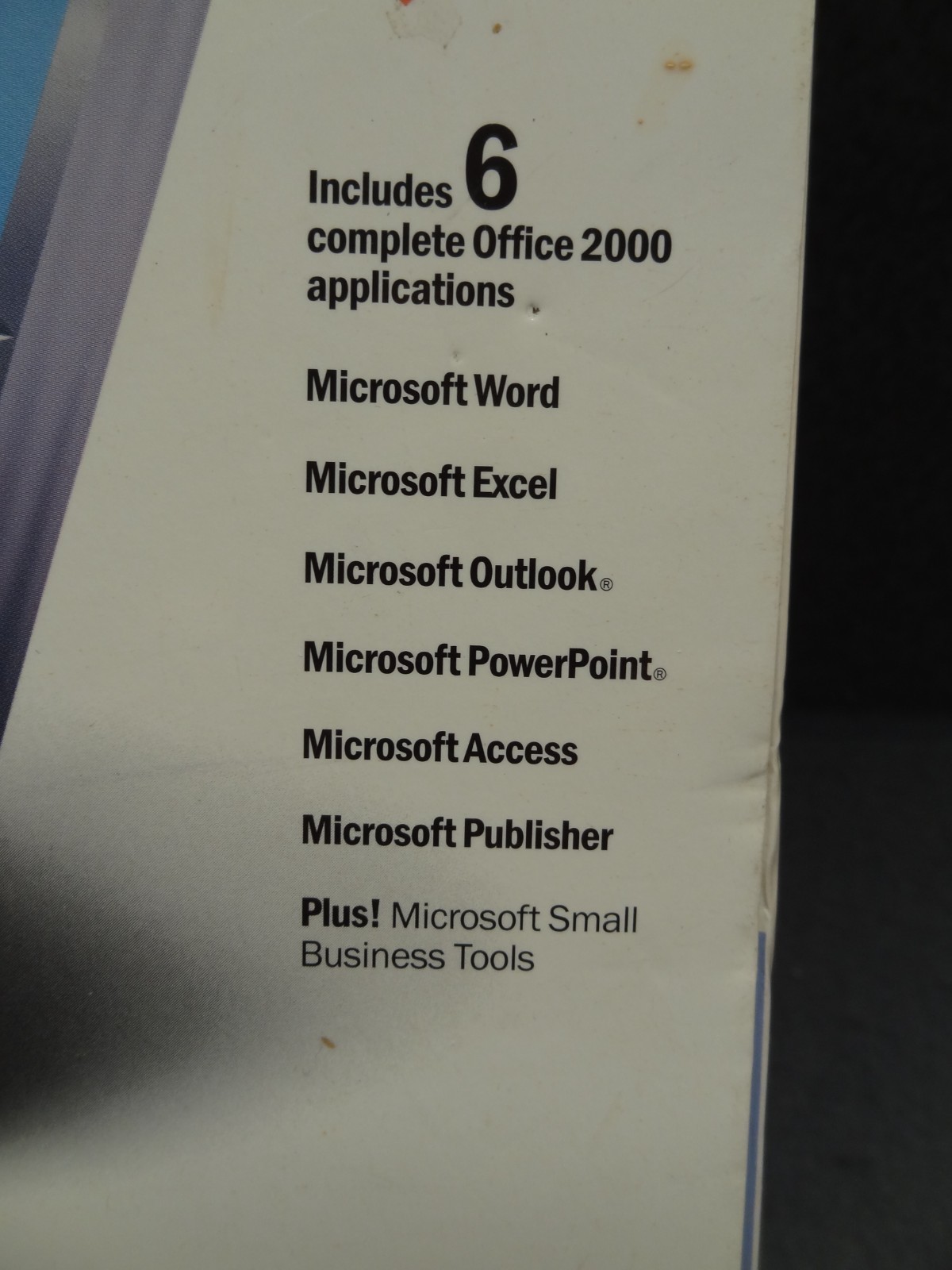 Microsoft Office 2000 Professional Word Excel Outlook PowerPoint Publisher CDrom