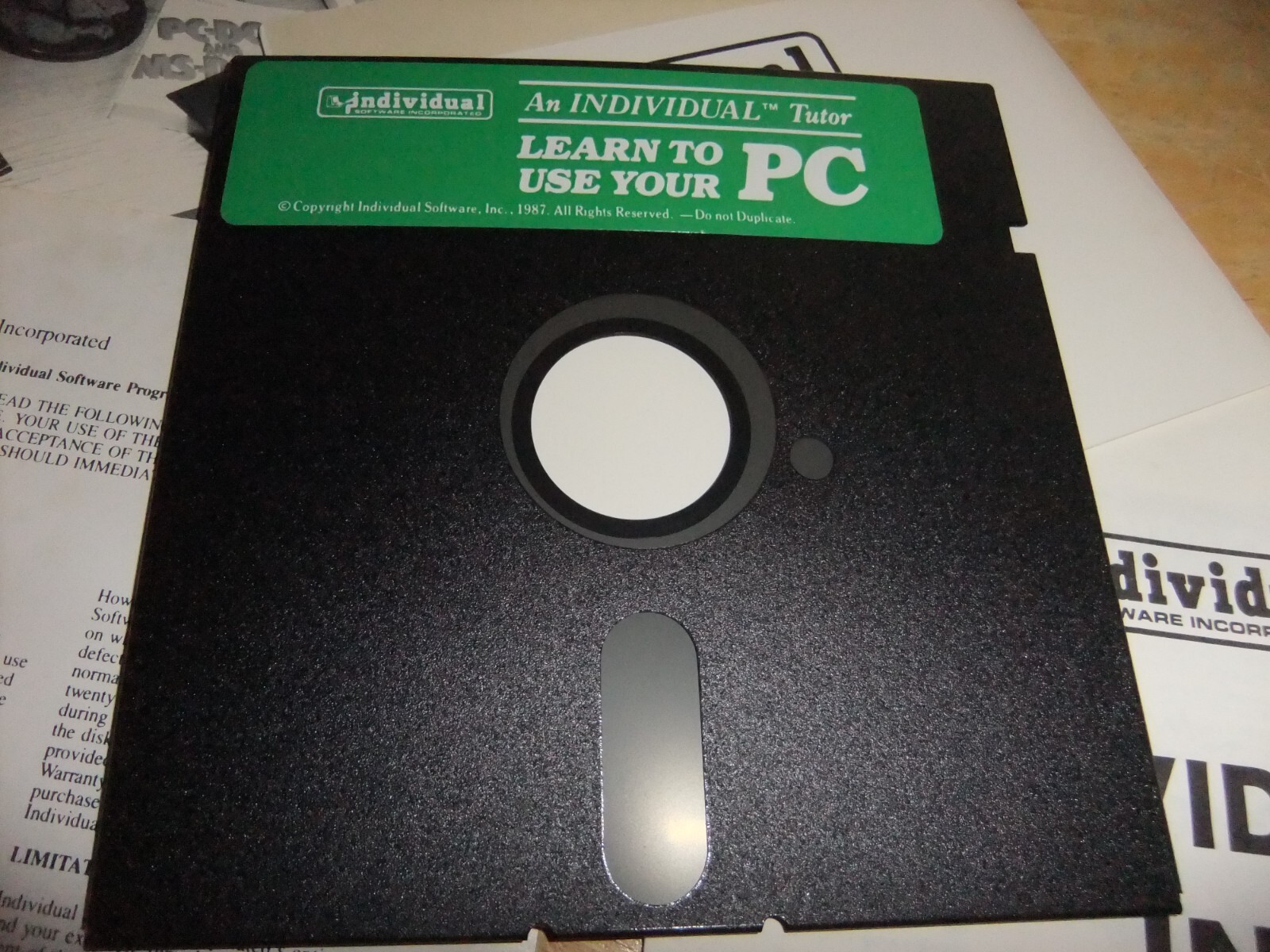 Vintage 1987 Computer Learn HOW To Use YOUR PC By Individual Software 100% COMP