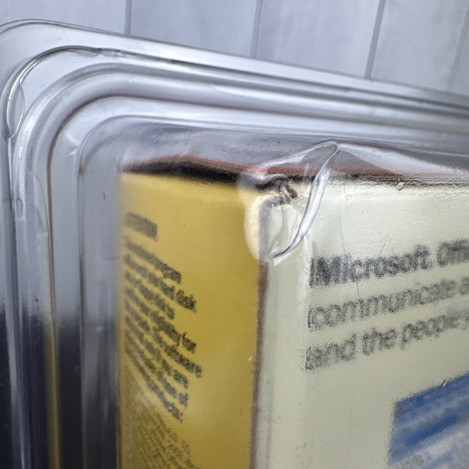 NEW Microsoft Office Professional 2003 Upgrade Sealed in Retail Box 269-06752