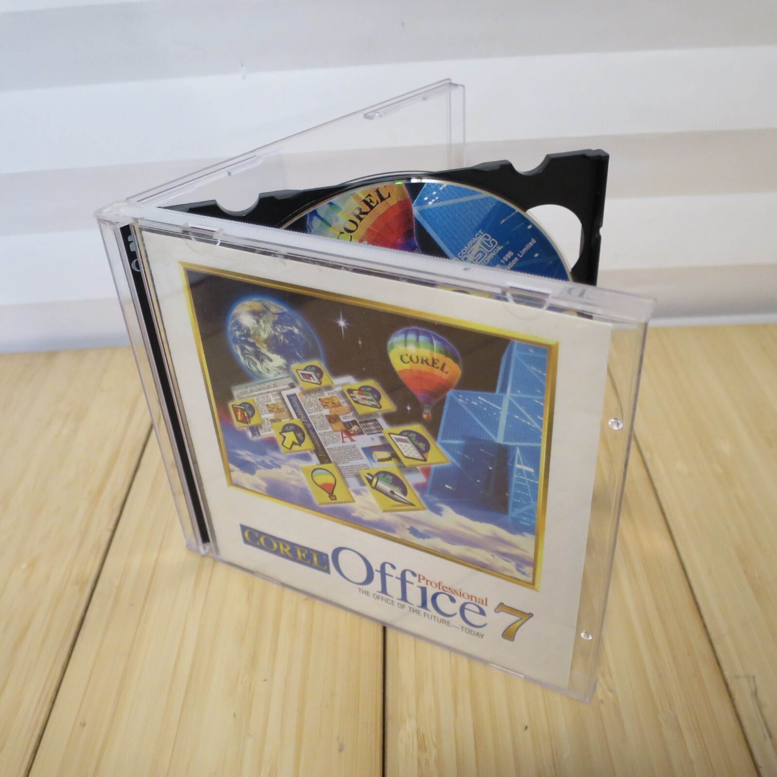 1996 VINTAGE Corel Office 7 Professional for Windows 95 – 2 CD Set