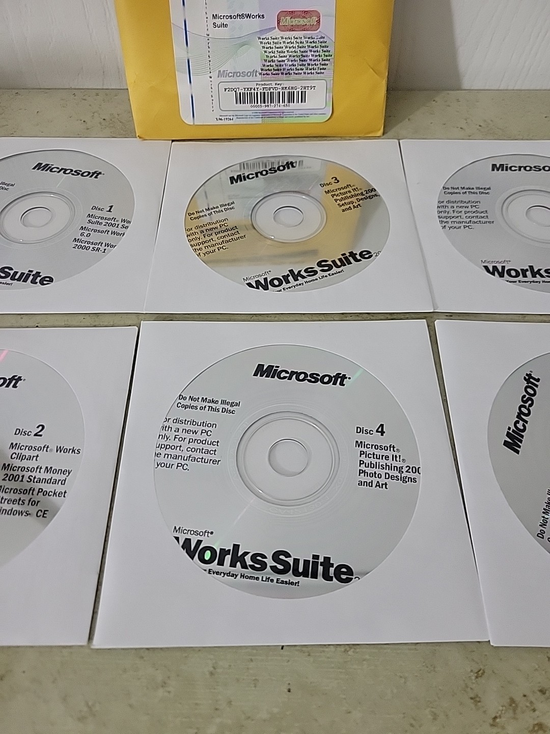 Microsoft Works Suite Software 2001 Disks 1 – 6 VINTAGE TECH (PC)