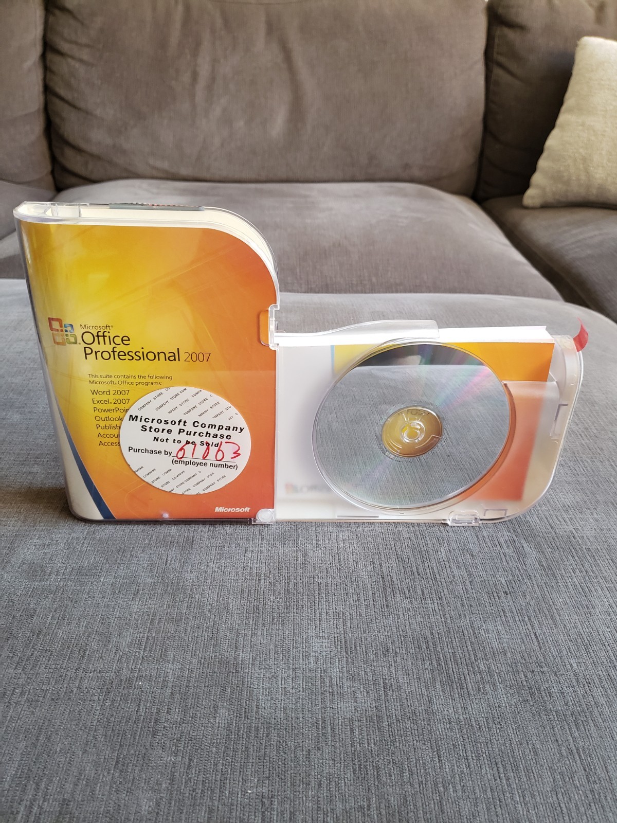 Microsoft Office 2007 Professional Full English Retail Version MS Pro Employee