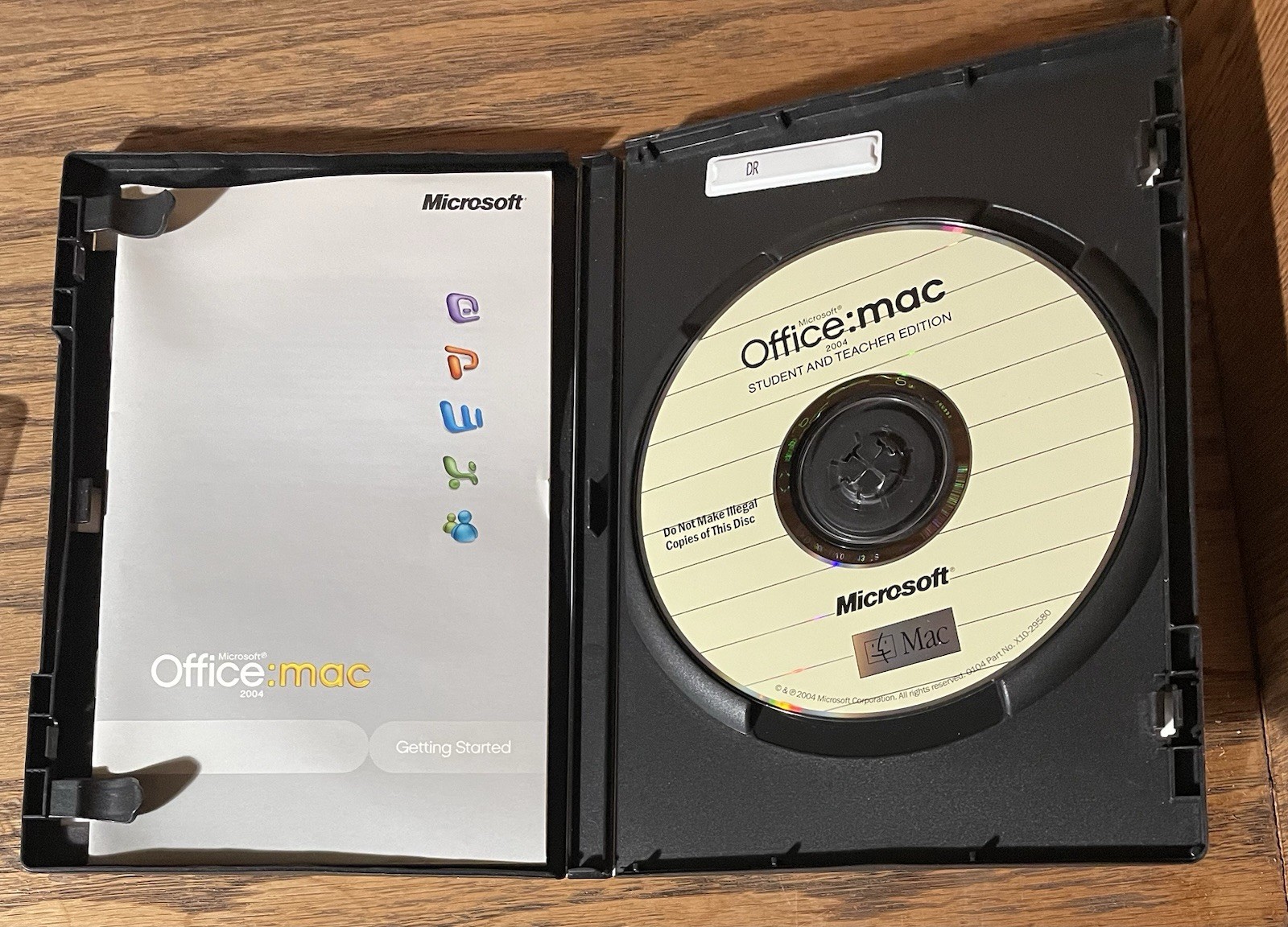 Microsoft Office Mac 2004 Student and Teacher Edition Software – 3 Install Keys