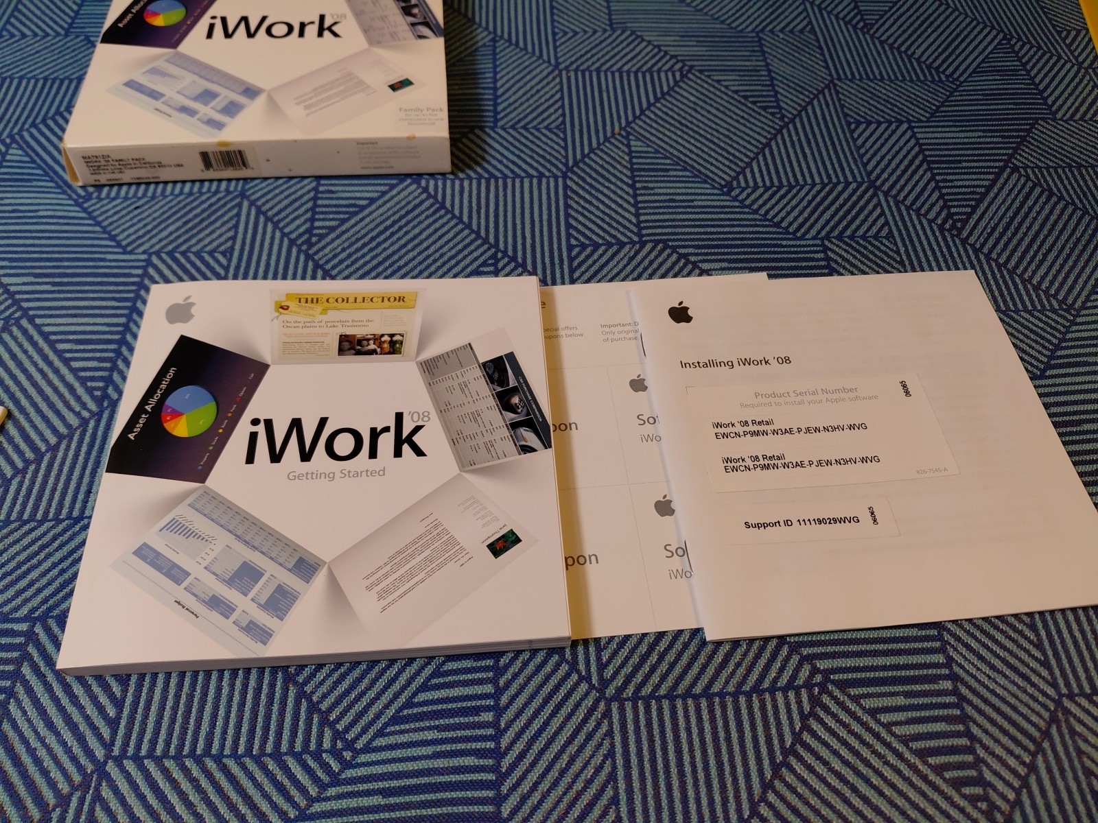 Mac Apple iWork & iLife ’08 Software Lot Bundle –Discs, Manuals, Serials + More