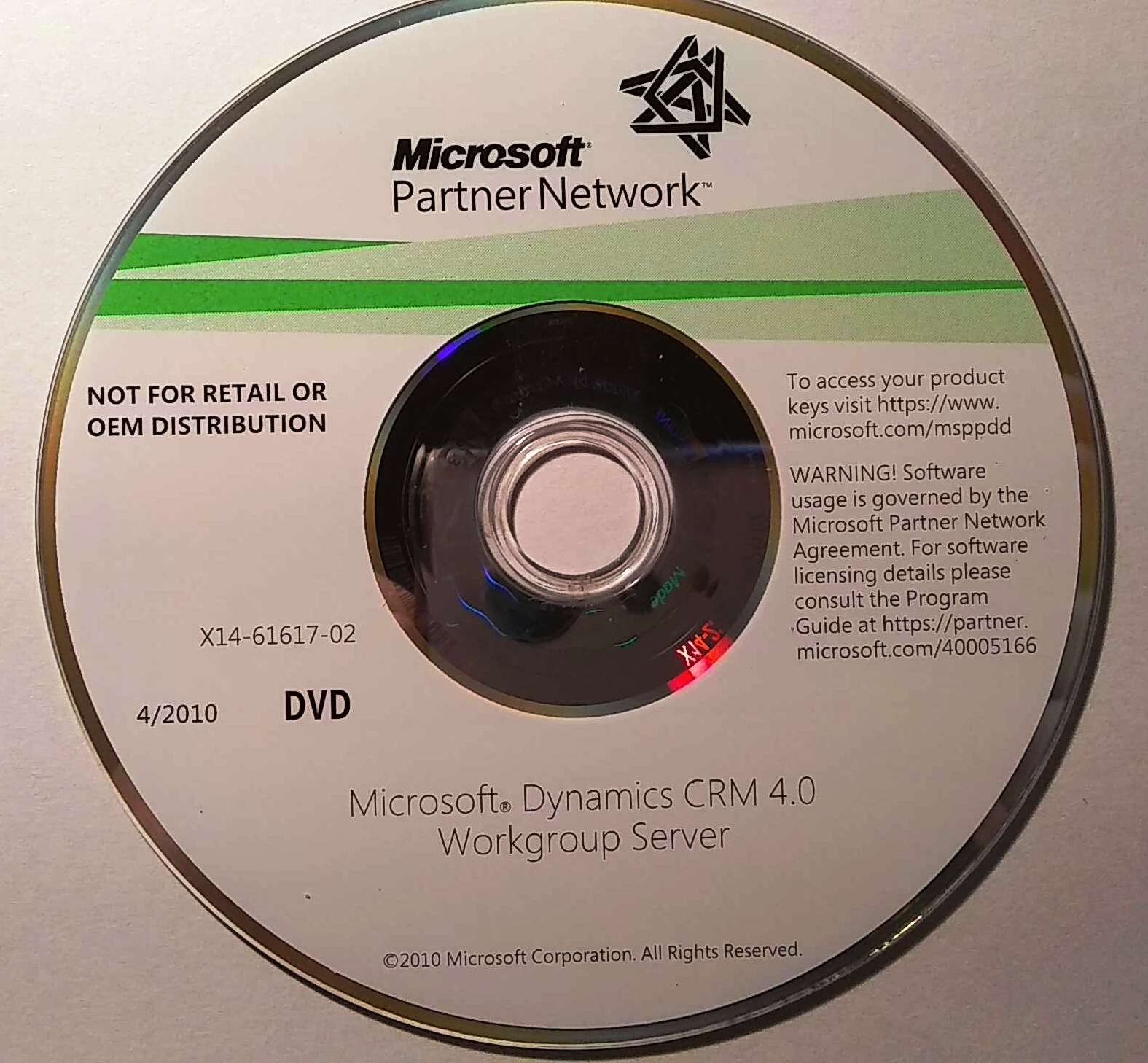 Microsoft Dynamics CRM 4.0 Workgroup Server Full Version DVD w/ Product Key