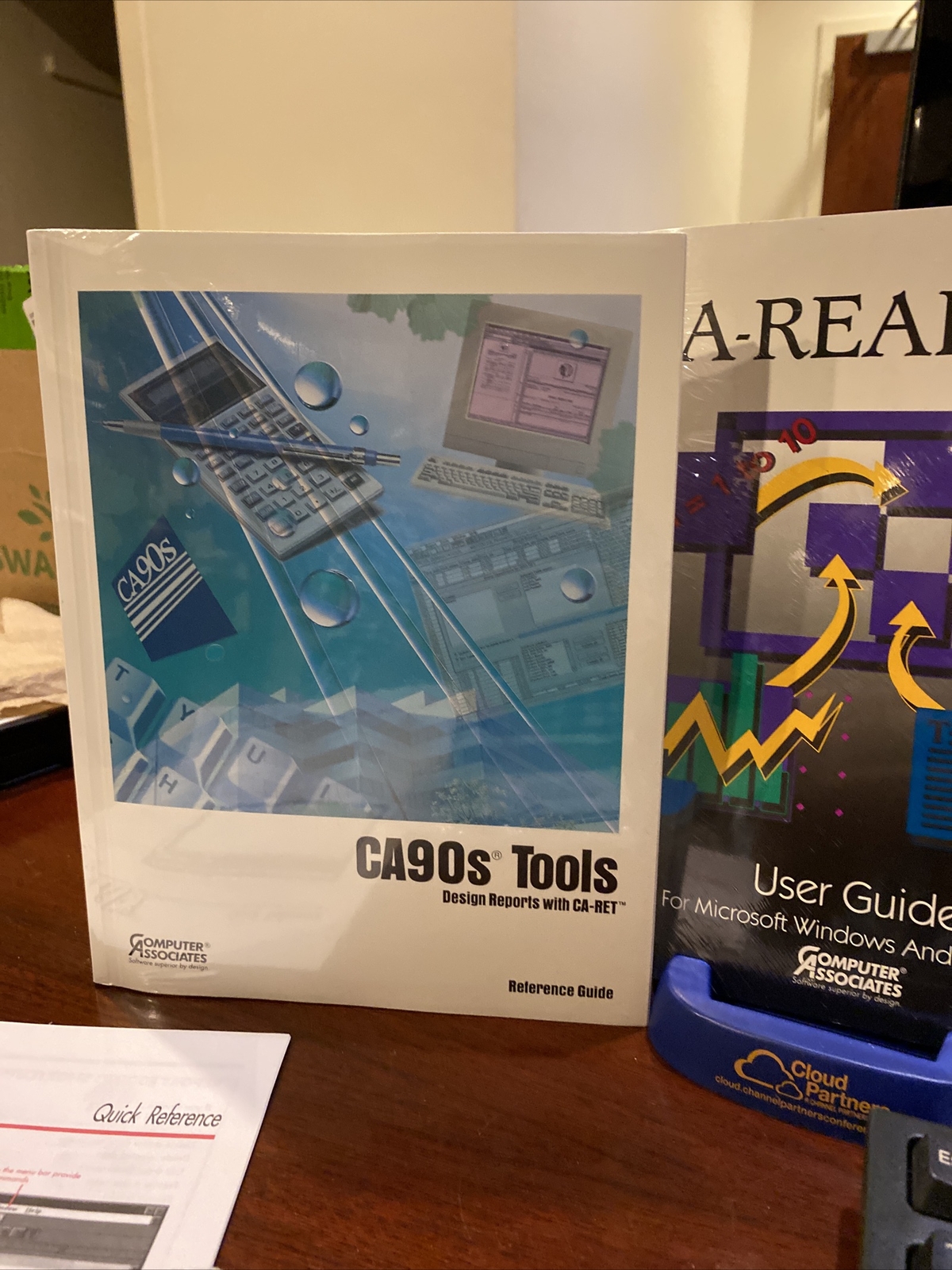 $2999 Brand New. Never Used Opened.CA-Accpac/2000 Customization Kit. Sealed Book