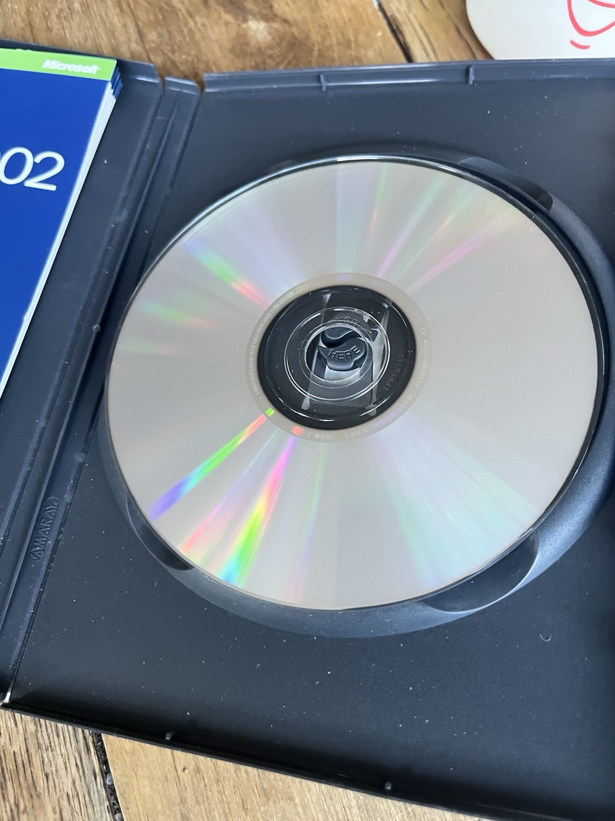 Microsoft Money 2002 Deluxe Open Retail Box DVD & Case – Box Cut