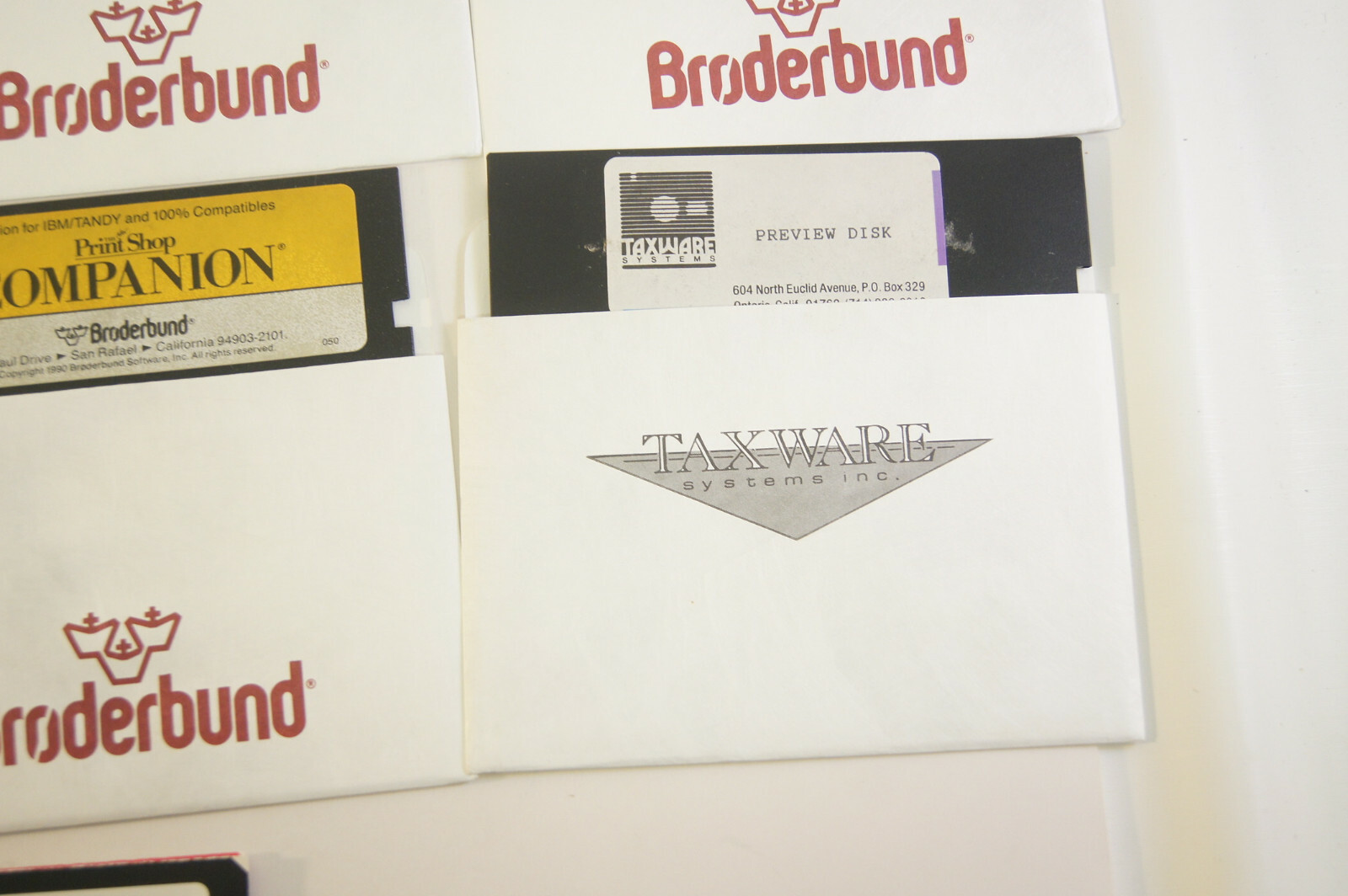 24 Vintage 5.5″ Floppy Discs AMT DOS Accounting Softwarehouse Tax Money Counts