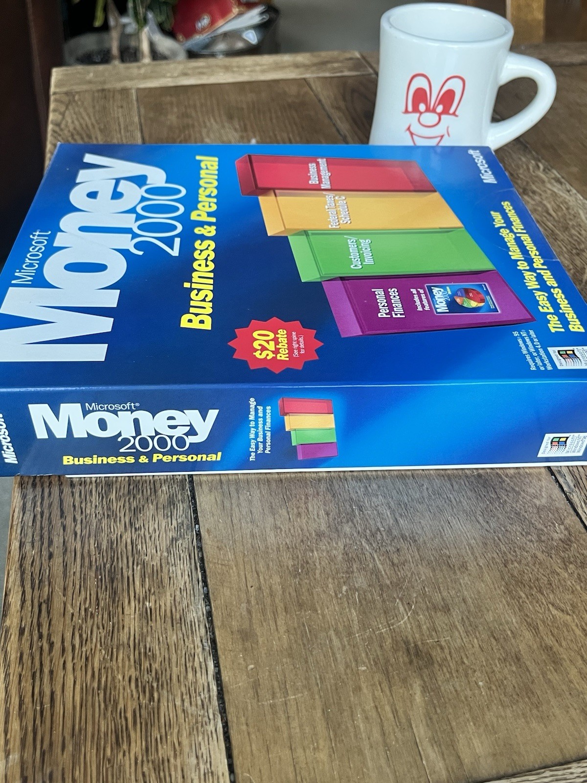 Microsoft Money 2002 Deluxe Open Retail Box DVD & Case – Box Cut