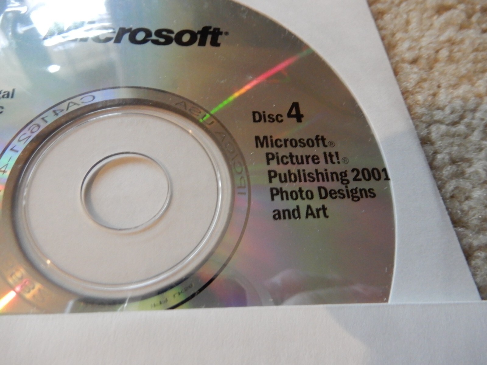 MICROSOFT WORKS SUITE 2001 Word, ClipArt, Money, Encarta. 6 CDs Set