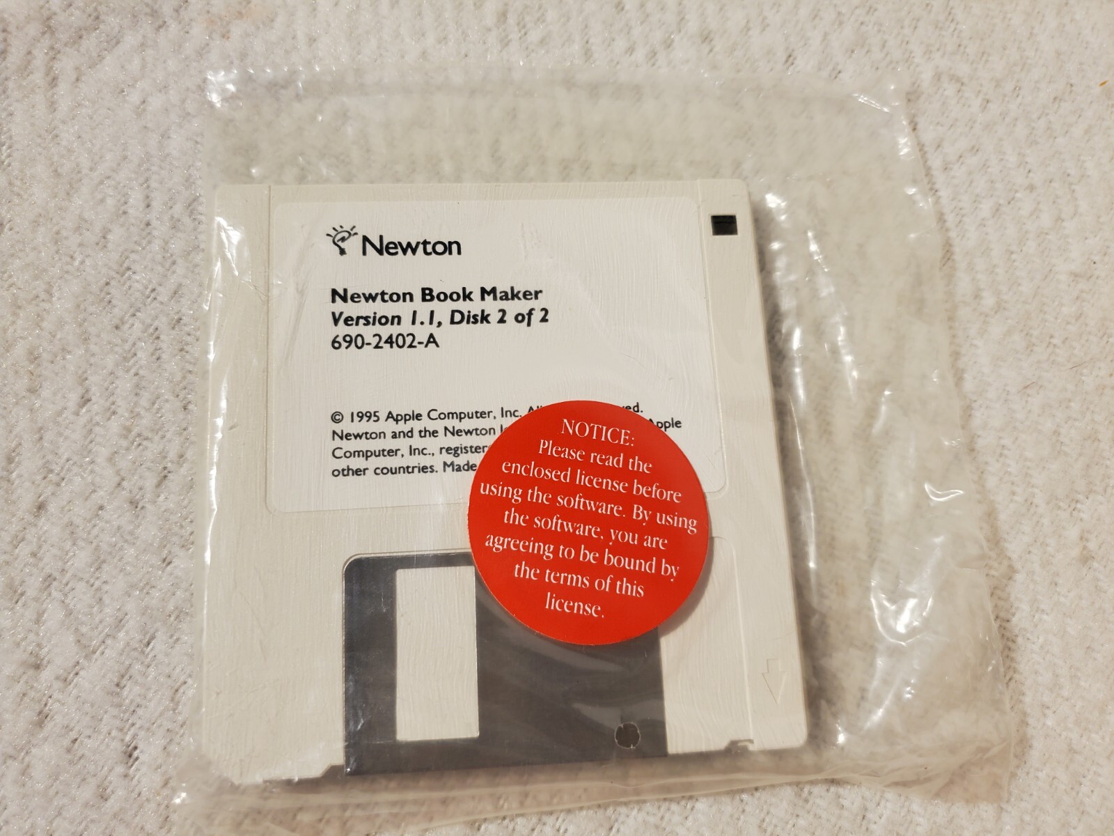 Vtg 1995 Apple Macintosh Newton PDA ~ Book Maker v1.1 3.5″ Floppy Disks ~ NOS!