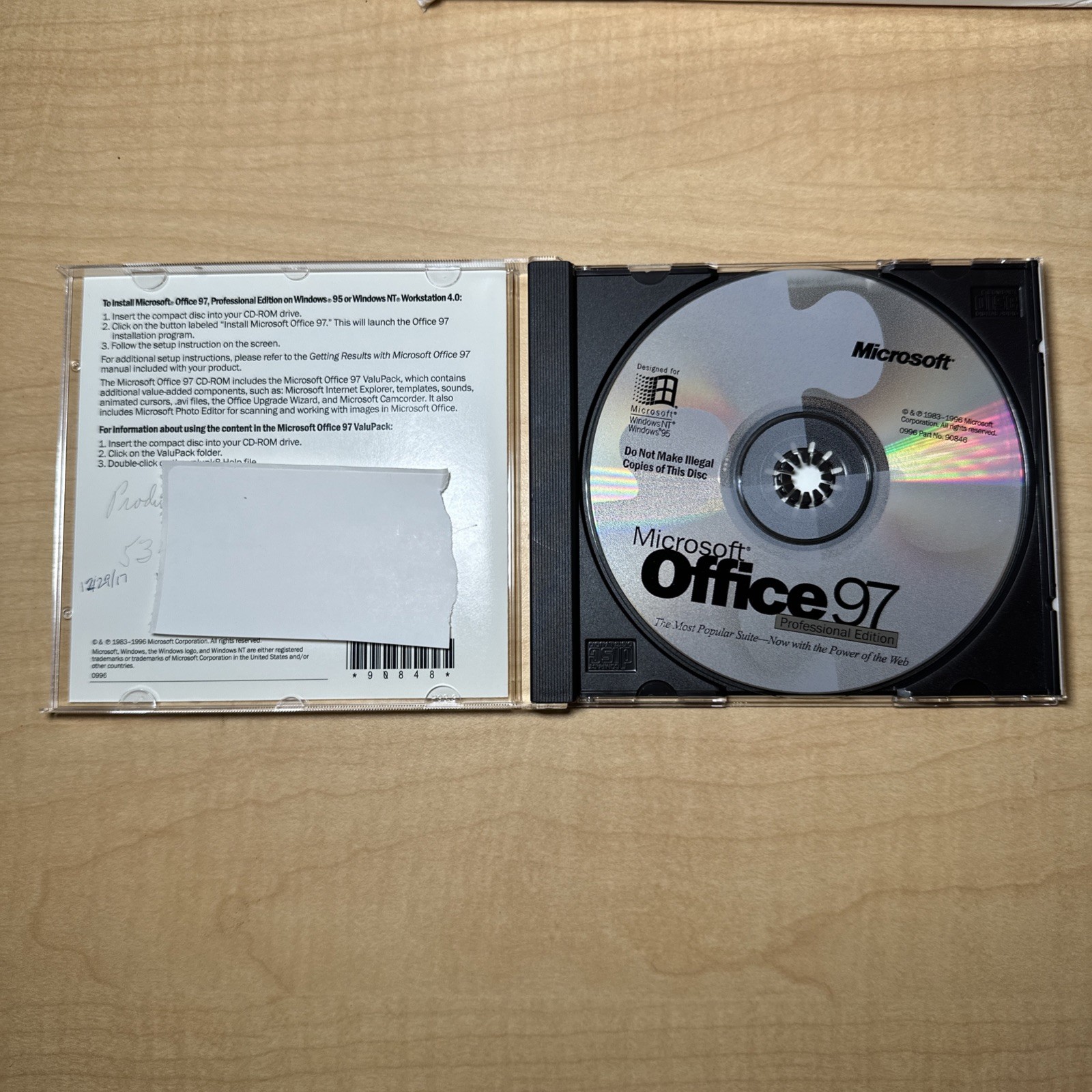 Microsoft Office 97 Professional Edition Upgrade Big Box product key And Extras