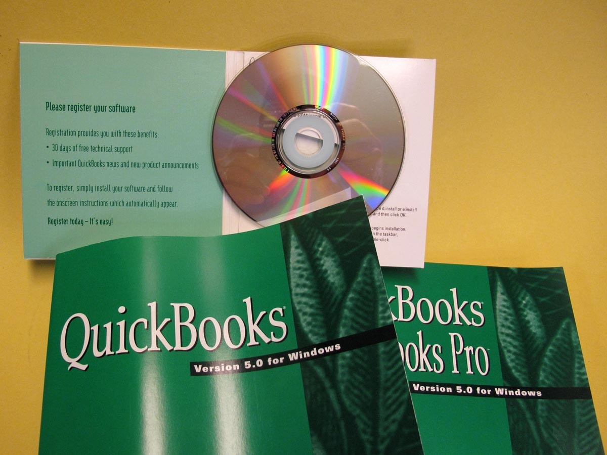 Quickbooks Version 5.0 for Windows Early QB Vintage with CD