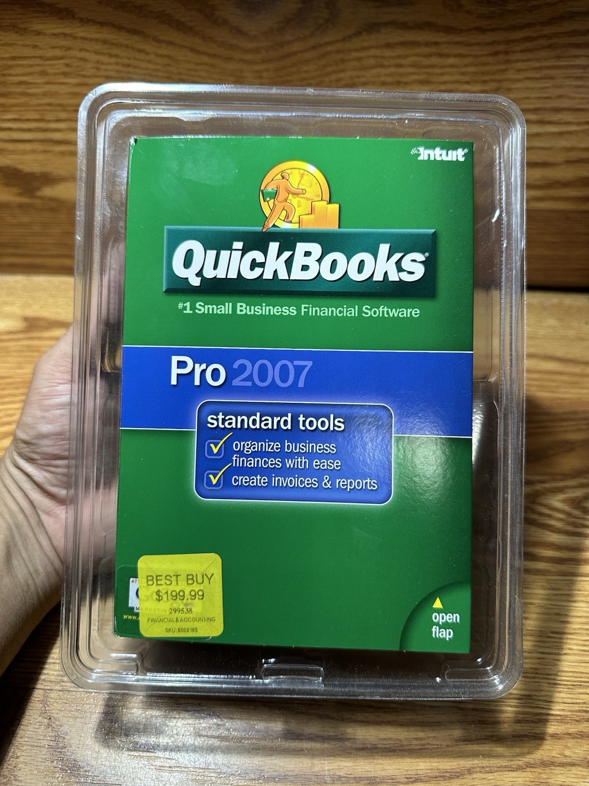 Intuit Quickbooks Pro 2007 Small Business Financial Software Win 2000/XP/Vista