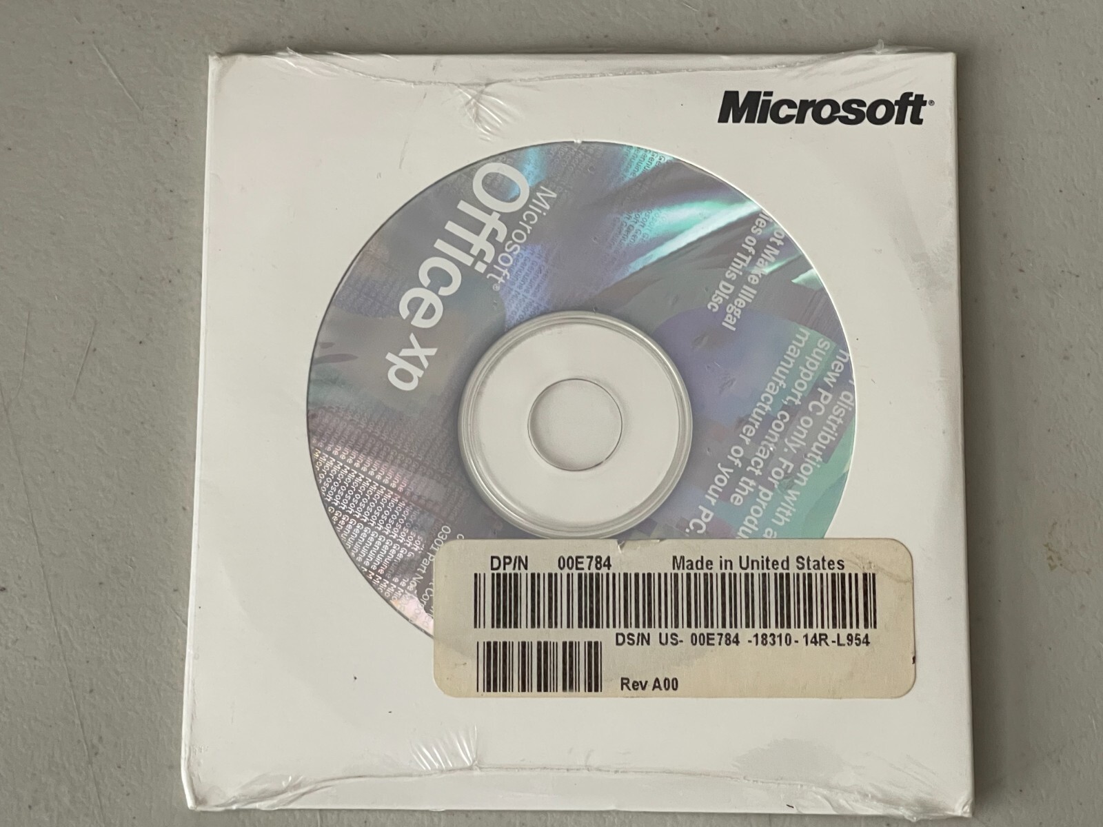 Microsoft Office XP Small Business Version 2002 X08-07612 New & Factory Sealed..