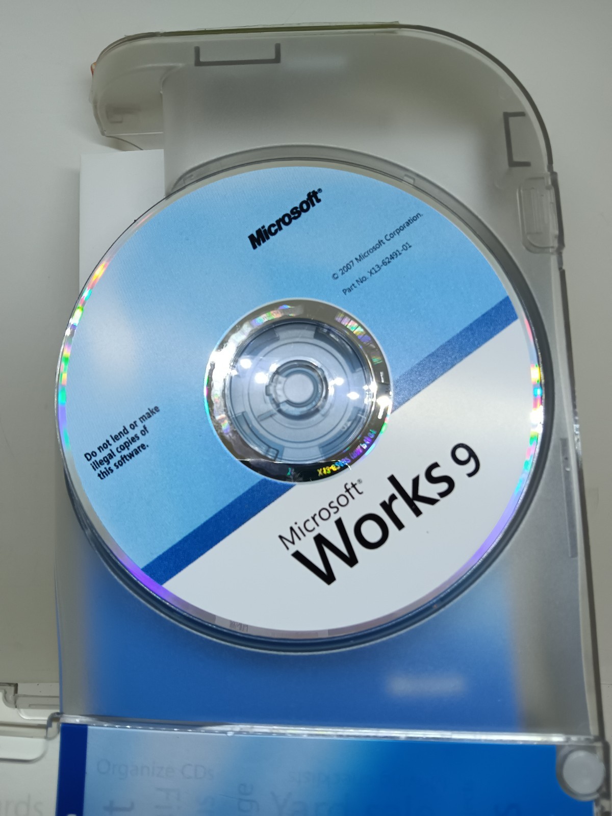 Microsoft Works 9 Windows Software Tool Word Processor Spreadsheet DB W/ Case