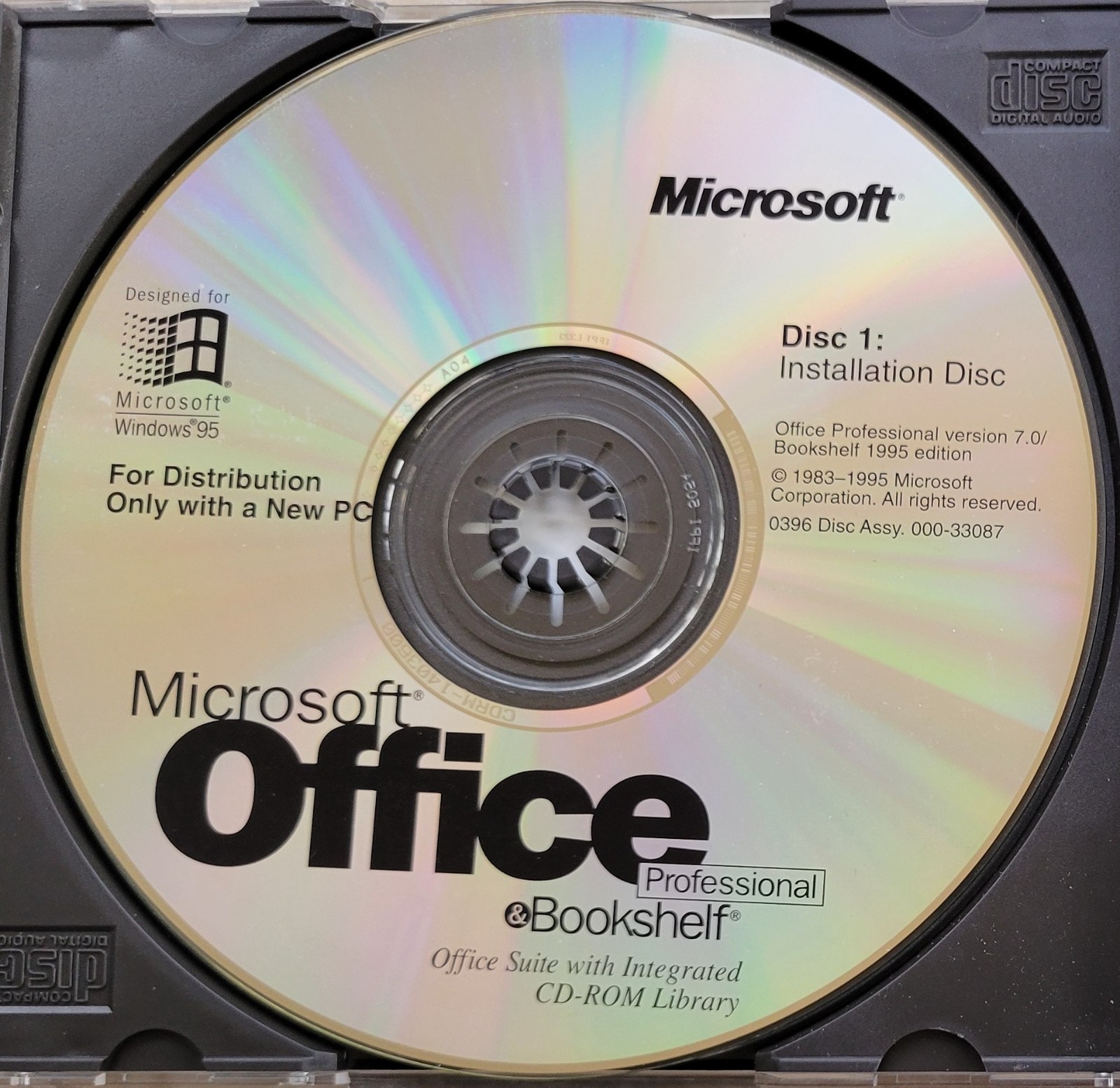 Vintage – Microsoft Office Professional & Bookshelf for Windows 95, 2 CDs, 1995